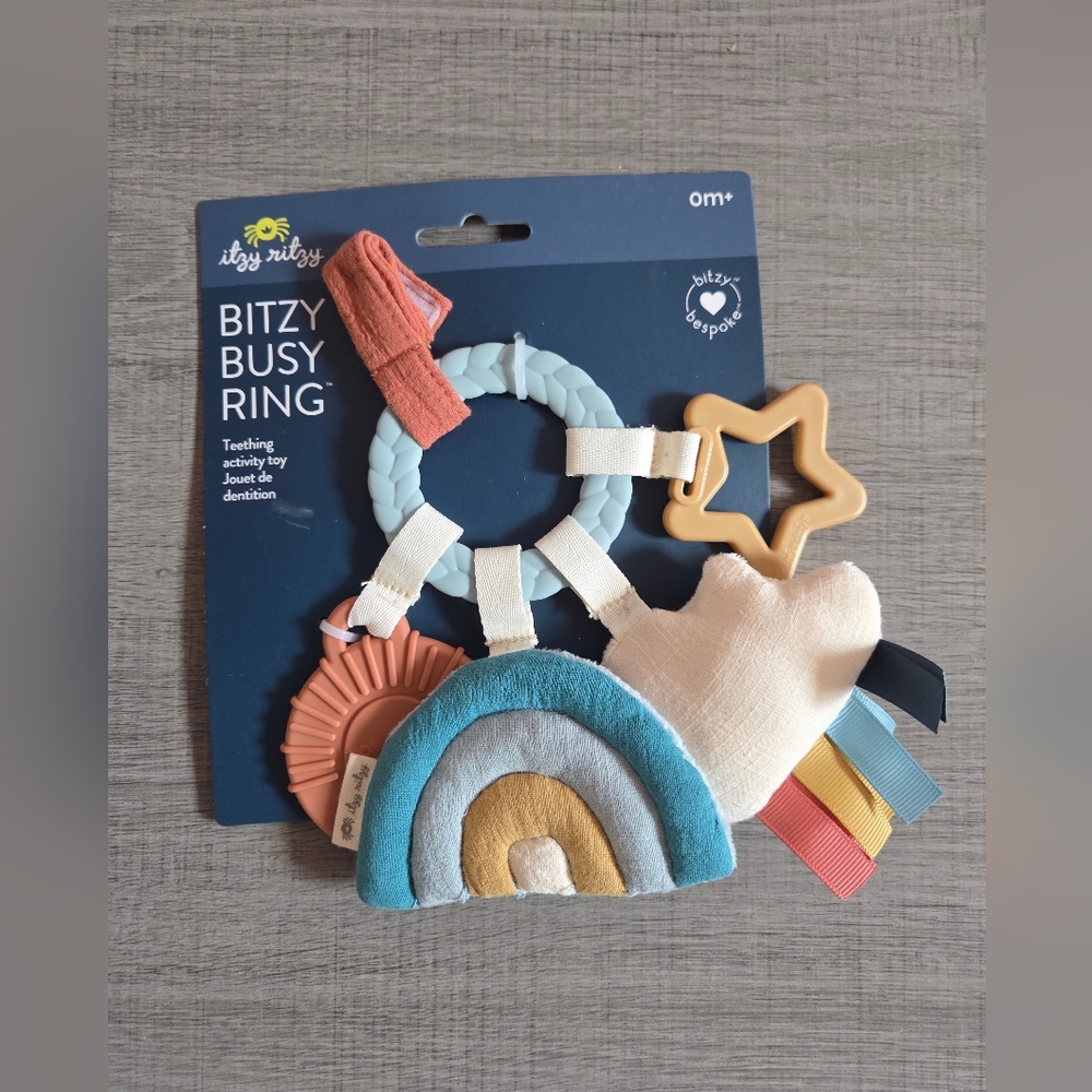 Itzy Ritzy Retro Rainbow Bundle - Picture 2 of 5